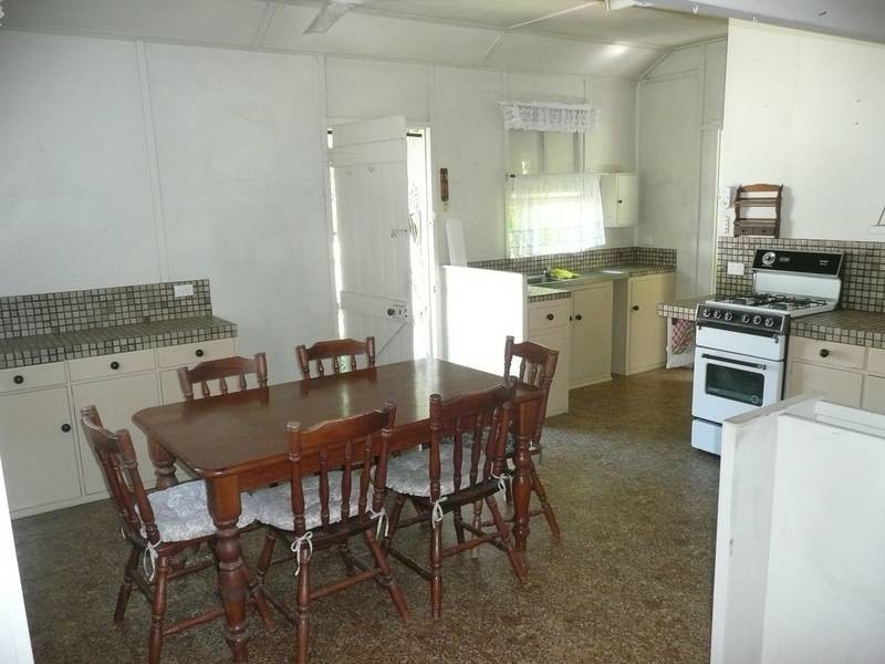 37 Sinclair Street, Bowen QLD 4805