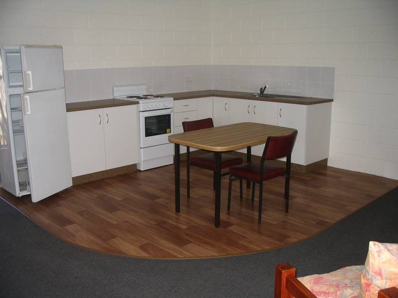 3/16 Powell Street, Bowen QLD 4805