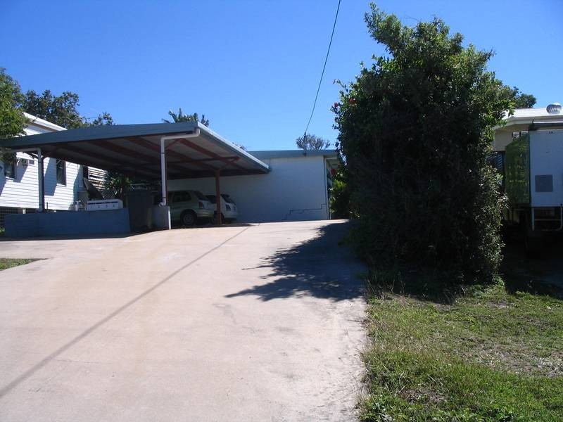 3/16 Powell Street, Bowen QLD 4805