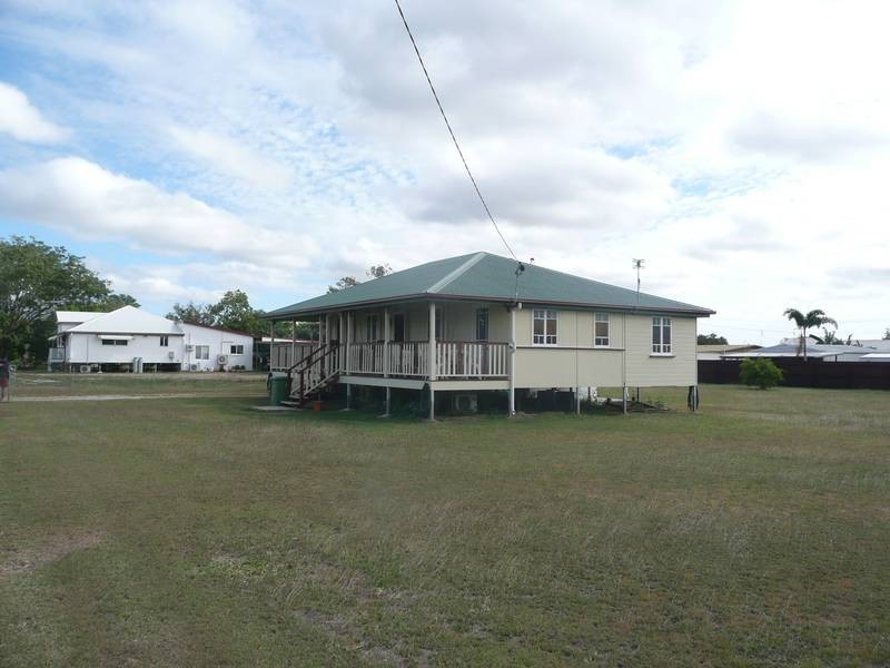 26 Matthews Street, Bowen QLD 4805