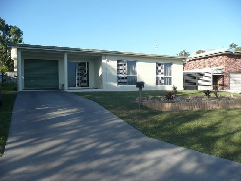 106 Leichhardt Street, Bowen QLD 4805