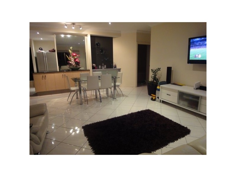 4/101 Herbert Street, Bowen QLD 4805