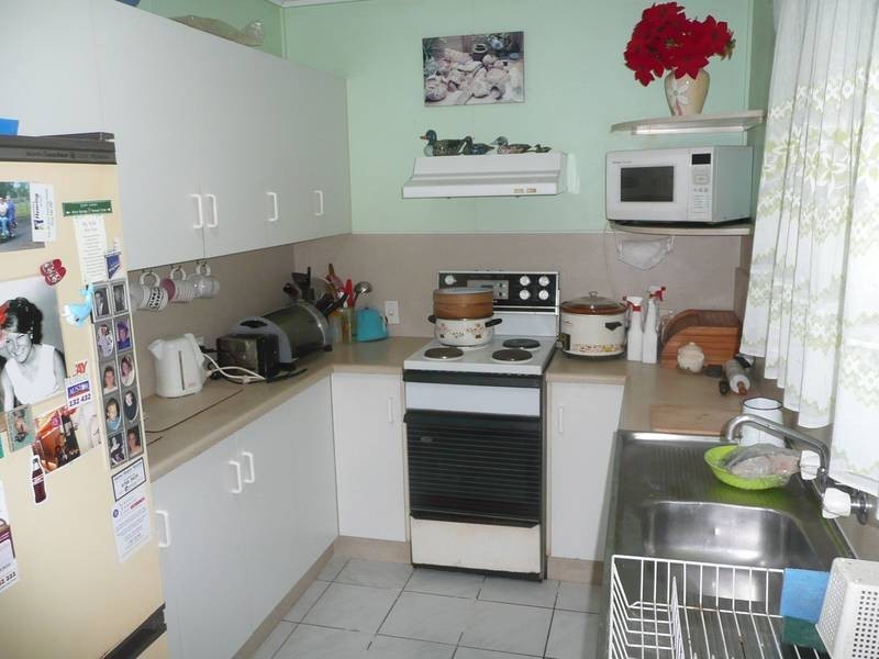 16 Wentworth Street, Bowen QLD 4805