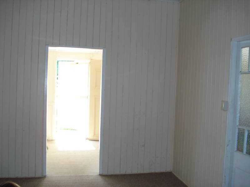 19 Tracey Street, Bowen QLD 4805