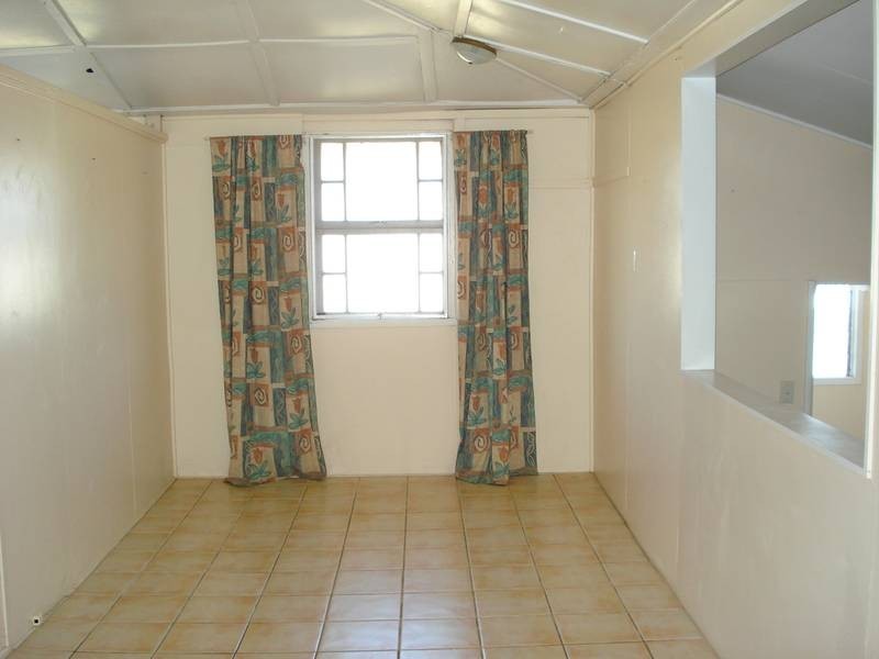 19 Tracey Street, Bowen QLD 4805