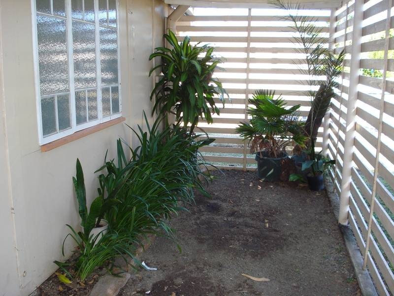 19 Tracey Street, Bowen QLD 4805