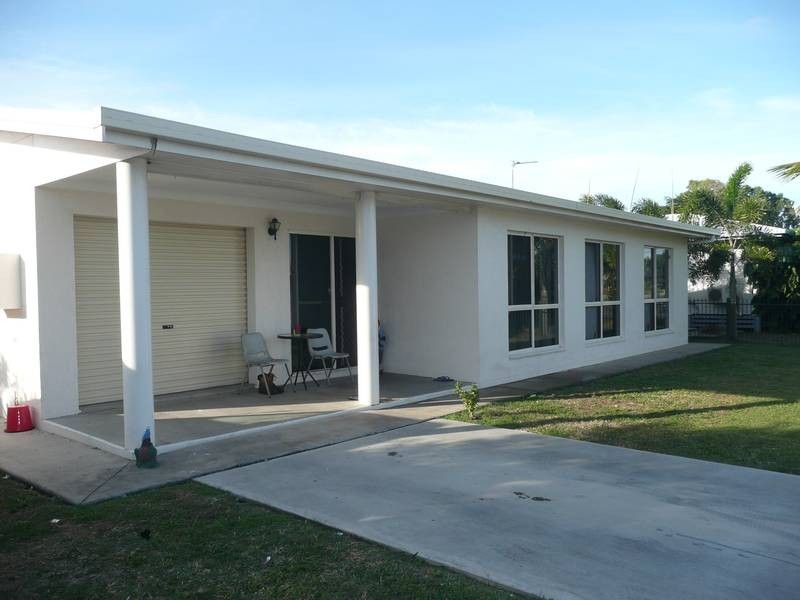 12 Emmerson Drive, Bowen QLD 4805