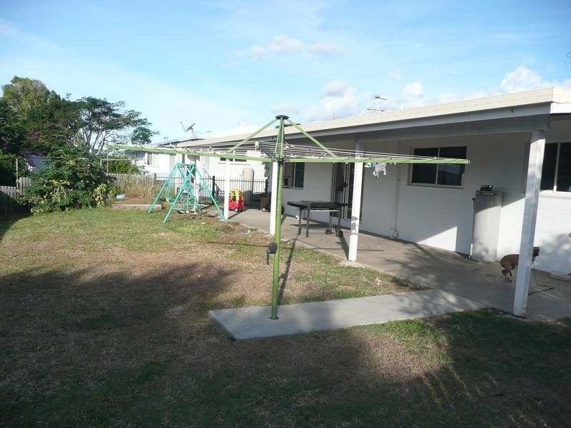 12 Emmerson Drive, Bowen QLD 4805