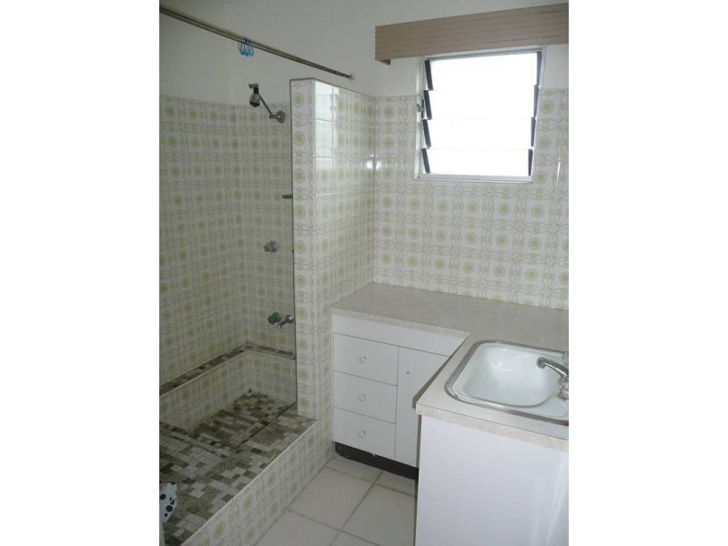 18 Casuarina Street, Bowen QLD 4805