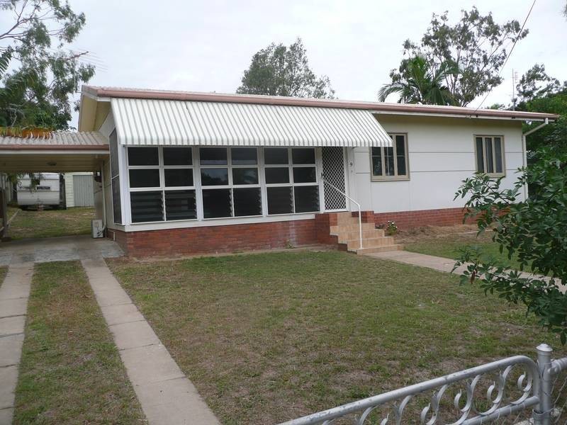 9 Livingstone Street, Bowen QLD 4805