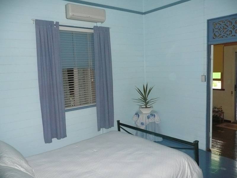 6 Hay Street, Bowen QLD 4805