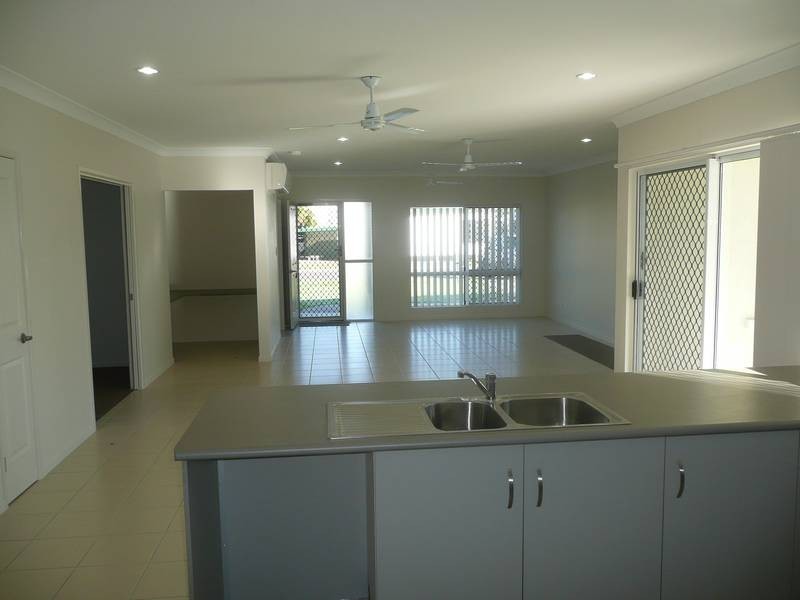 3 Catalina Court, Bowen QLD 4805