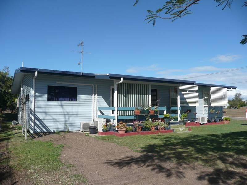 20 West Street, Bowen QLD 4805