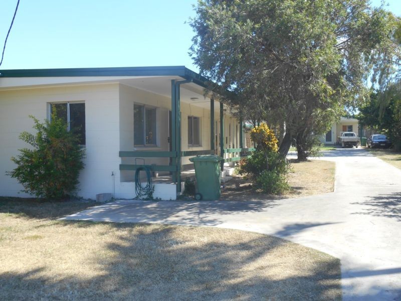 4/70 Powell Street, Bowen QLD 4805