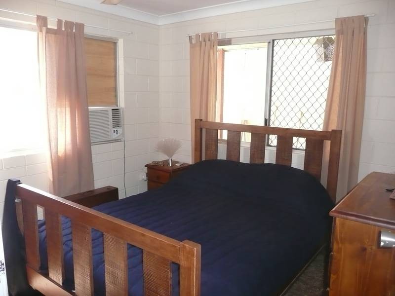 4/70 Powell Street, Bowen QLD 4805