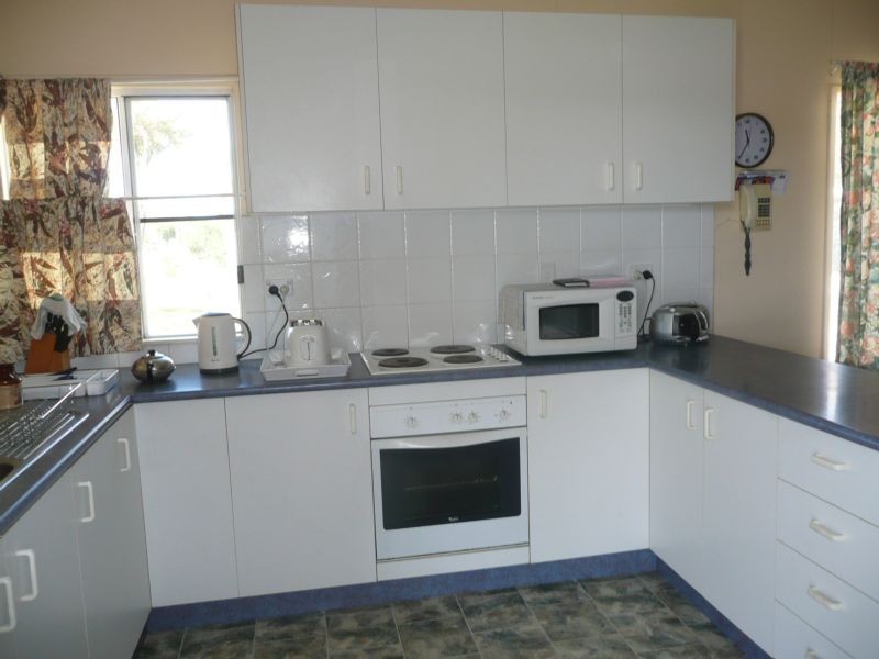129 Herbert Street, Bowen QLD 4805
