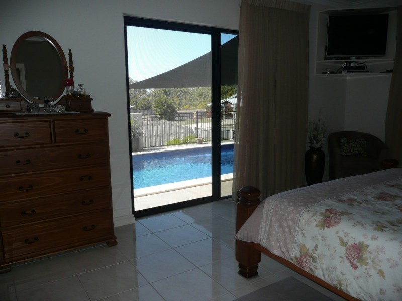 2 Marine Parade, Bowen QLD 4805