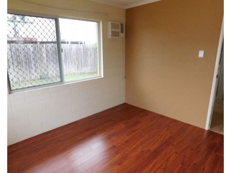 32 Russell Street, Bowen QLD 4805