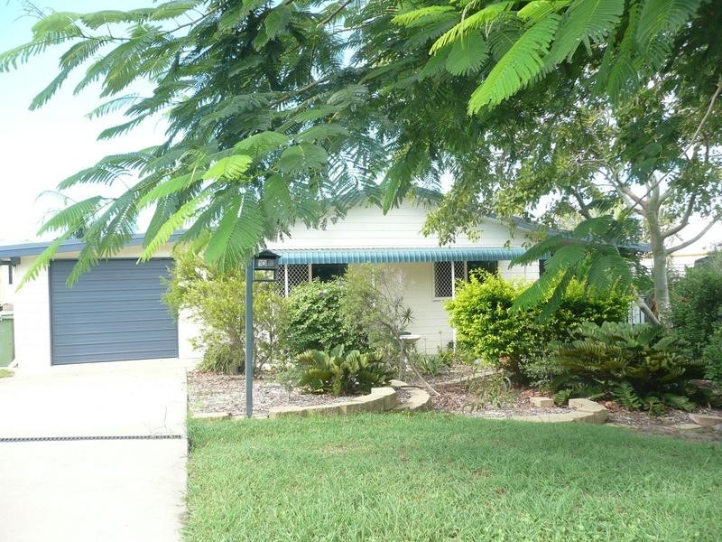 10 King Street, Bowen QLD 4805