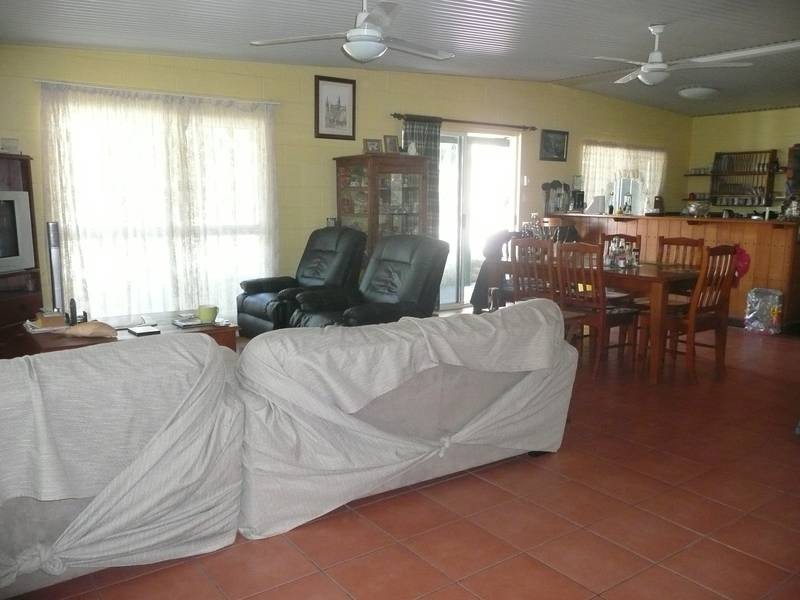 7 Leichhardt Lane, Bowen QLD 4805
