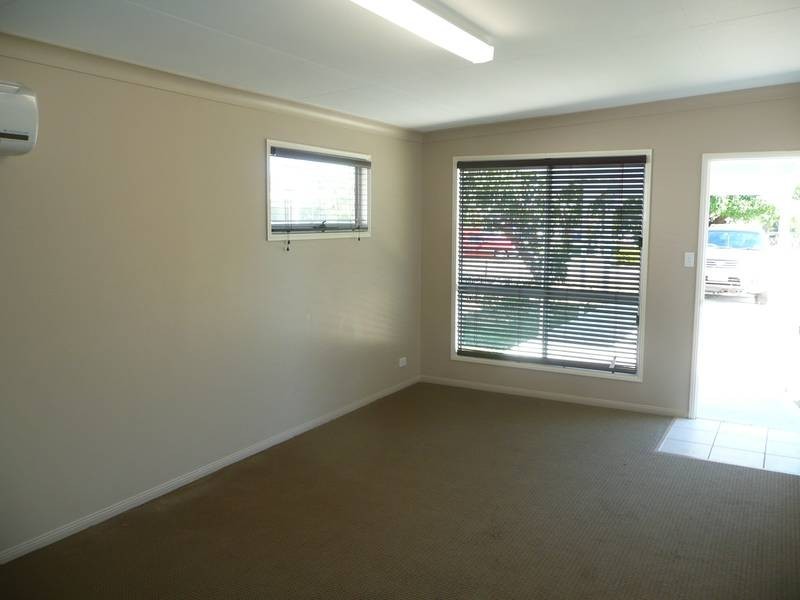 10 Marshall Street, Bowen QLD 4805