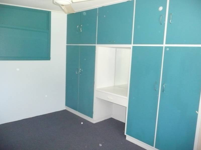 10 Marshall Street, Bowen QLD 4805