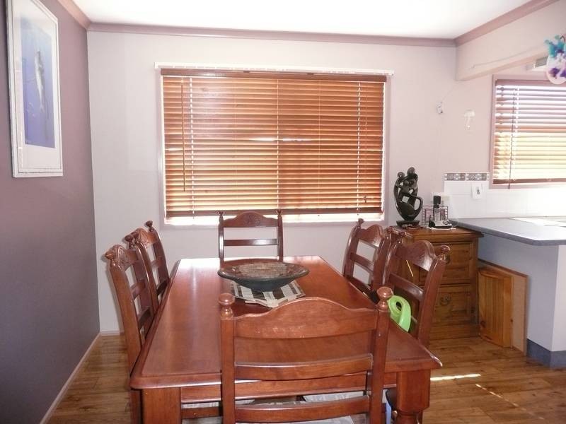 14 Salisbury Crescent, Bowen QLD 4805