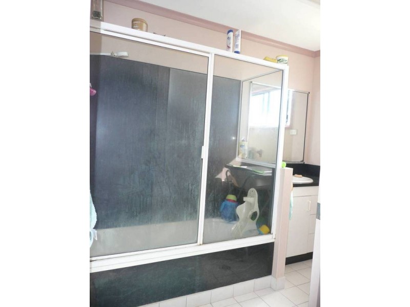 14 Salisbury Crescent, Bowen QLD 4805