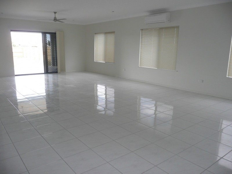 26 Skene Street, Bowen QLD 4805