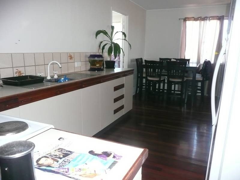 21 Hay Street, Bowen QLD 4805