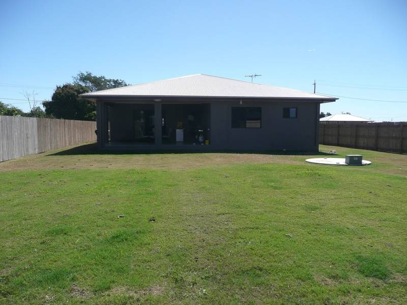 31 Matthews Street, Bowen QLD 4805