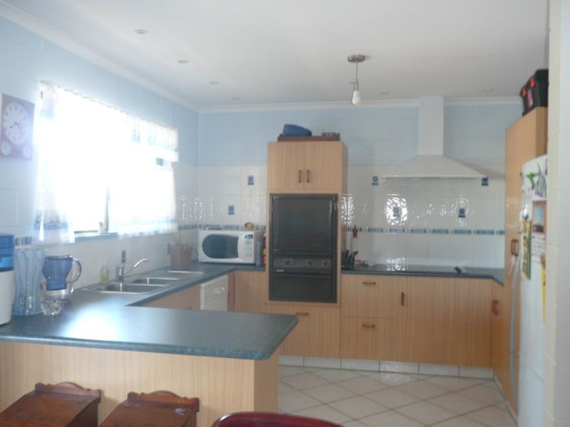 75 Flemington Road, Bowen QLD 4805