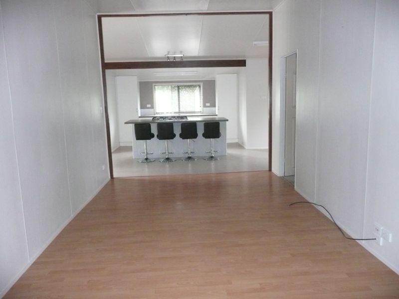 54 Stanley Street, Collinsville QLD 4804