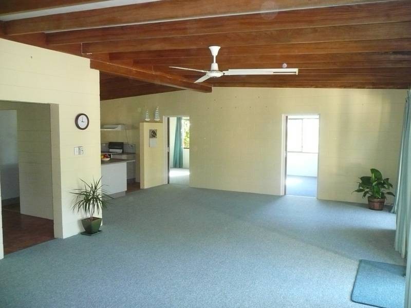 90 Whitsunday Street, Bowen QLD 4805