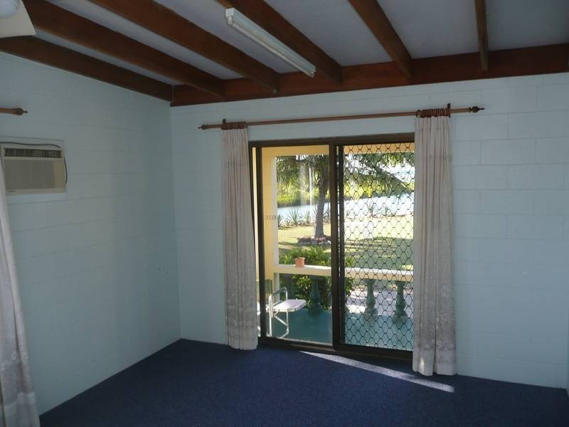 90 Whitsunday Street, Bowen QLD 4805