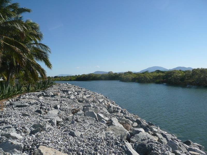 90 Whitsunday Street, Bowen QLD 4805