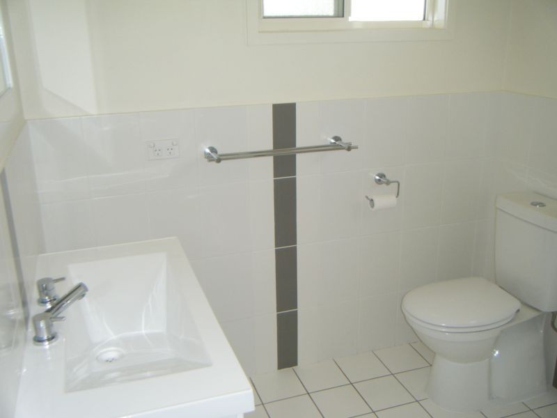 4/1 Murroona Road, Bowen QLD 4805