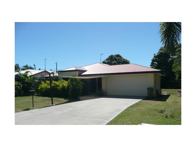 10 Peters Place, Bowen QLD 4805