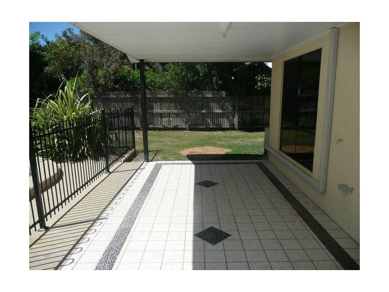 10 Peters Place, Bowen QLD 4805