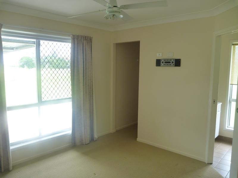 22 Lucinda Place, Bowen QLD 4805