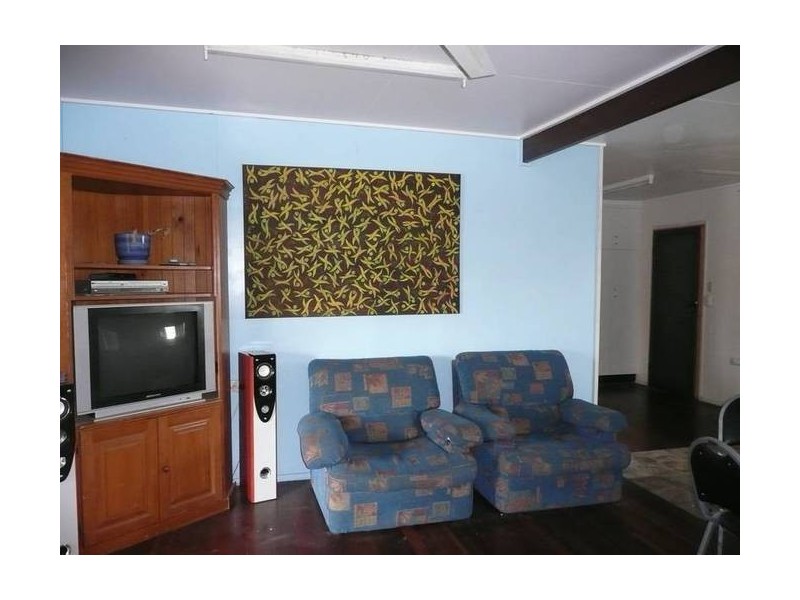 15 Mackenzie Street, Bowen QLD 4805