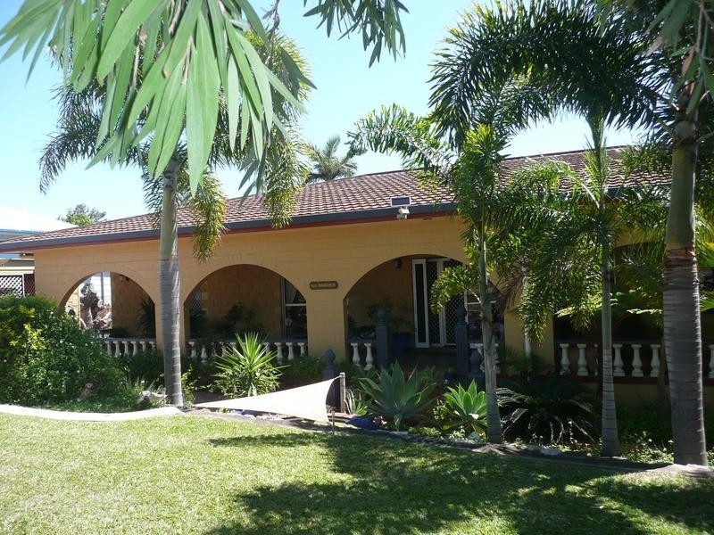 31 Mitchell Street, Bowen QLD 4805