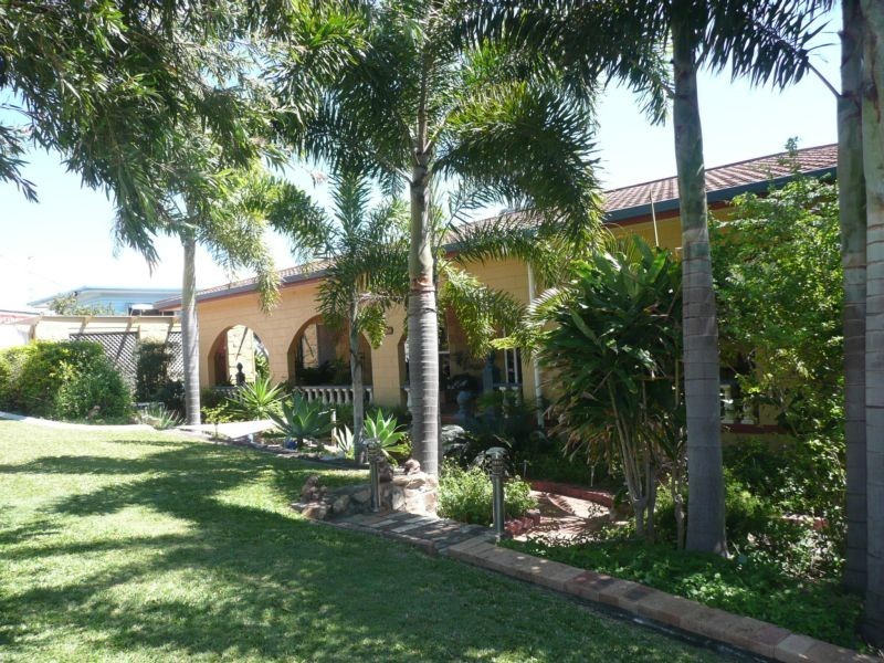 31 Mitchell Street, Bowen QLD 4805