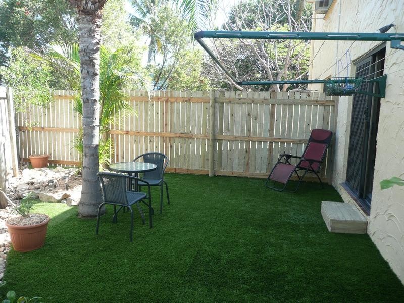 4/2a Powell Street, Bowen QLD 4805