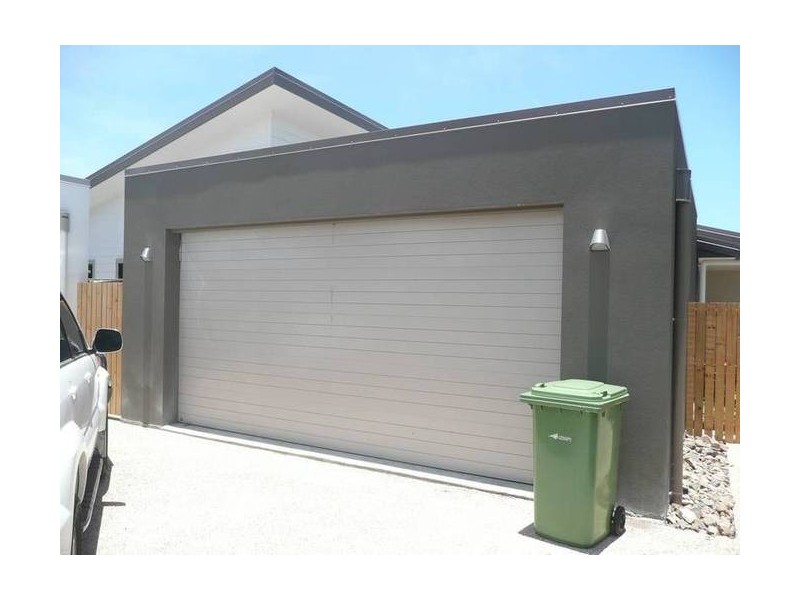 2/8 Gilbert Street, Bowen QLD 4805