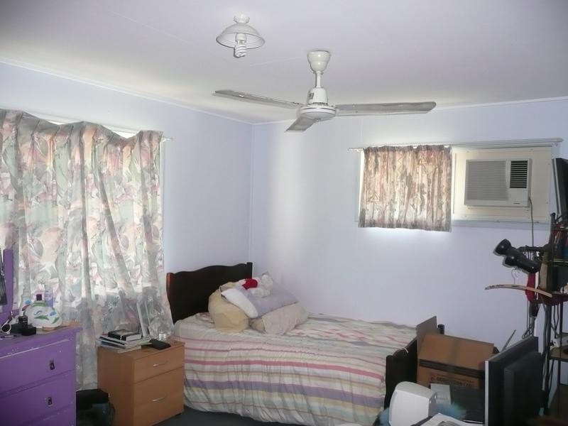 10 Dove Street, Bowen QLD 4805