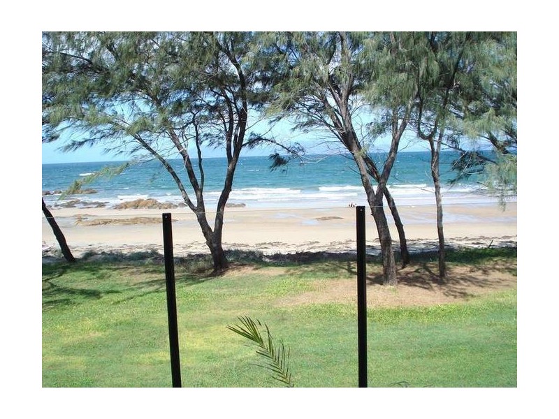 2/8 Pandanus Street, Bowen QLD 4805