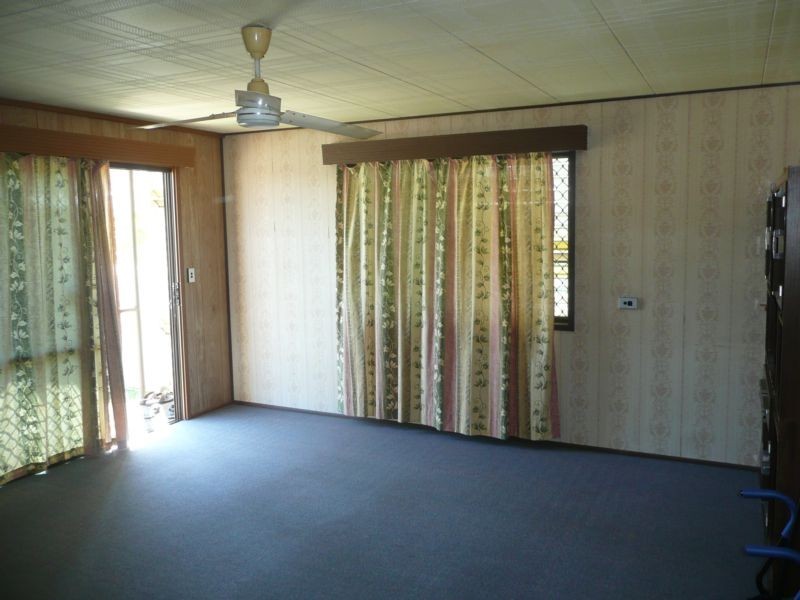 15 Denison Street, Bowen QLD 4805