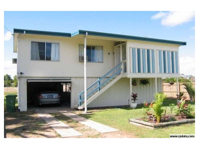 15 Mackenzie Street, Bowen QLD 4805