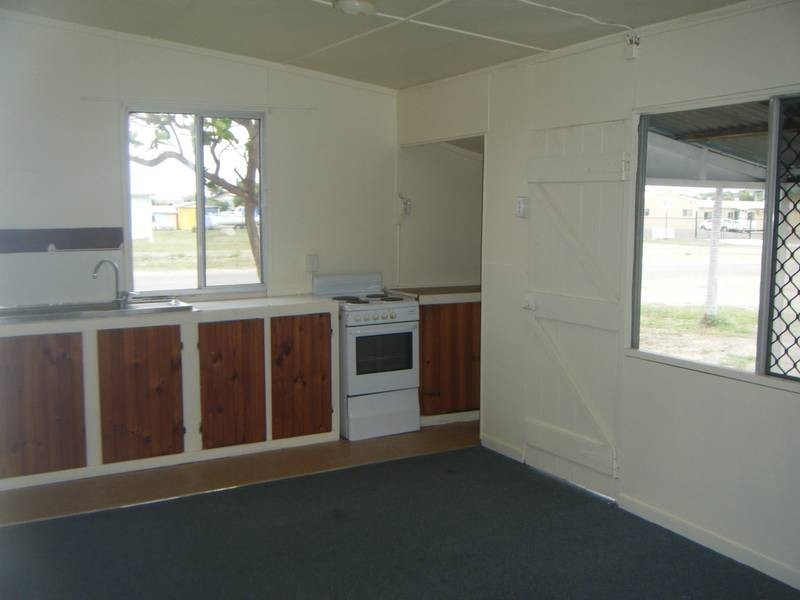 64 Dalrymple Street, Bowen QLD 4805